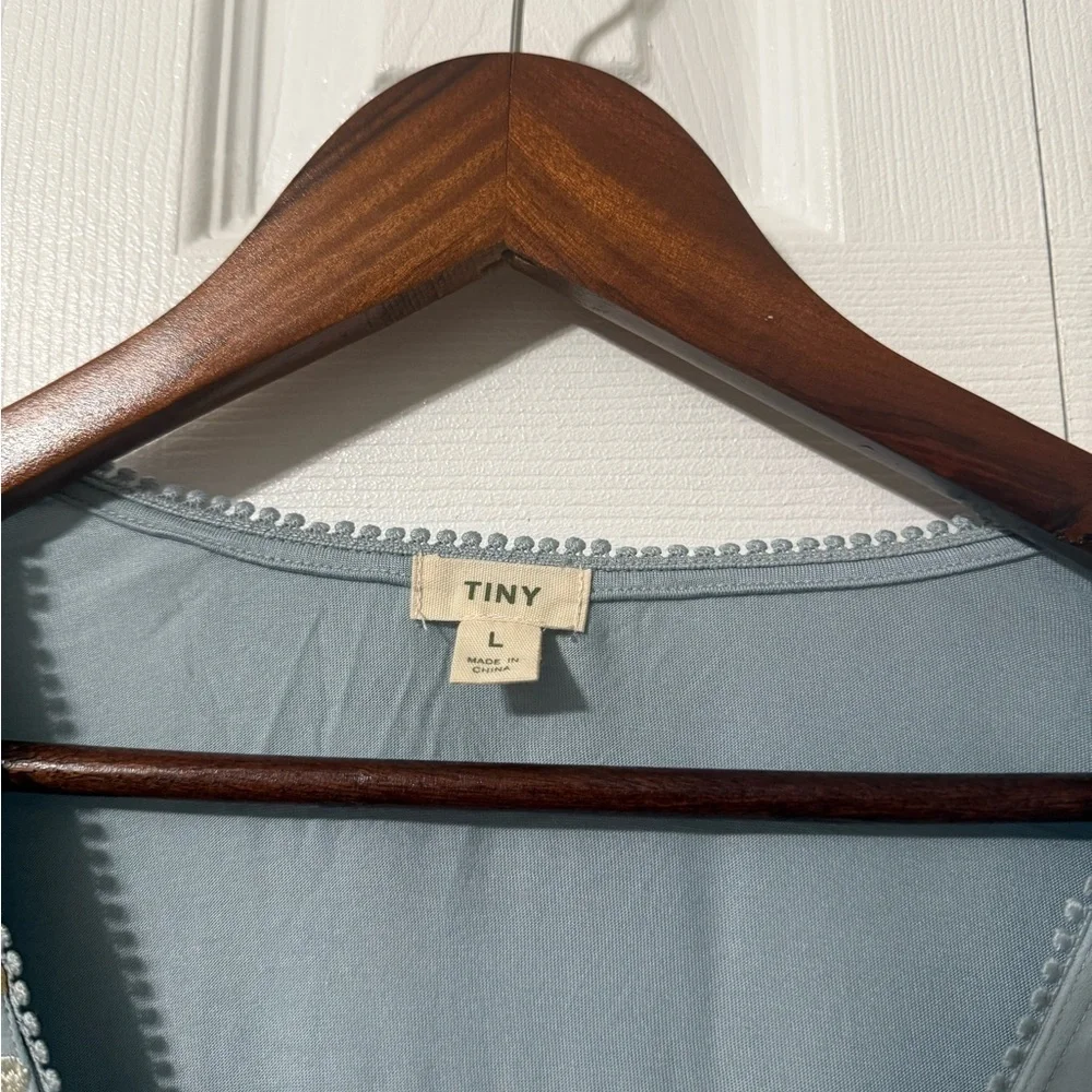 Tiny Brand Anthropologie Women’s Blue Motif Long-Sleeve Ruffled Top size varies - Picture 13 of 14